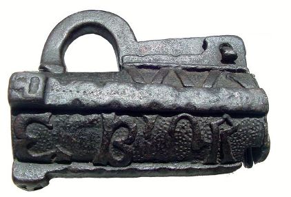 Photo of a padlock dated 1544