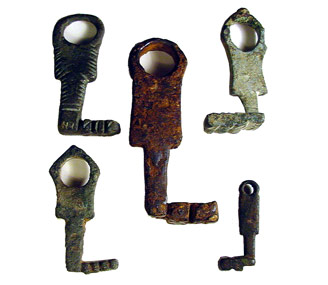 En samling av romerska nycklar av brons från ca 200 e Kr.